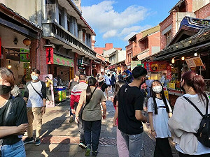 新北古城風情 商圈多「文昌廟」吸引考生參拜