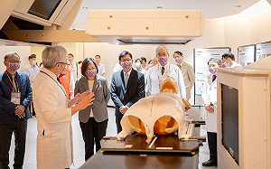 台灣第1座重粒子癌症治療開幕 蔡英文：北榮保留2%名額給弱勢