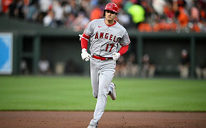 (影)大谷翔平真二刀流！先發準完全打擊特大彈