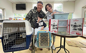 暖心夫妻檔藝人兩度赴中和動物之家 認養浪貓一家3口