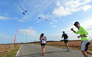慢跑在海岸線！澎湖跨海馬拉松11/3登場 在地美食吃不完
