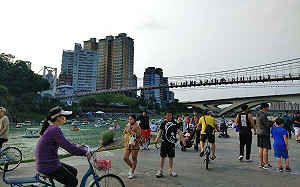 5月前半月溫差太大！鄭明典揭原因：負北極振盪