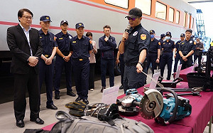 面對新型態威脅 林右昌視察反恐訓練中心籲厚植應變量能