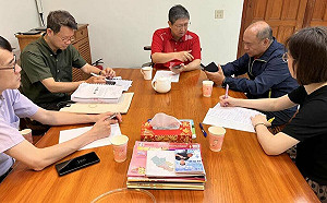 豐邑建設建案周邊天坑吞車 新竹縣政府：損鄰沒和解就不發使用執照