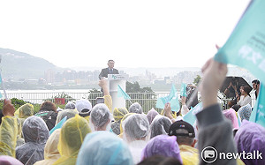 承諾「創造台灣和平」 柯文哲：確保民主自由體制下 恢復與對岸溝通 