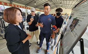 趕往霧台關心飛龍瀑布意外 周春米：持續搜索救援到最後一刻