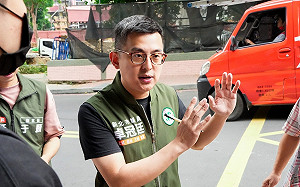 「原來侯友宜會道歉」卓冠廷批：不為市政缺失道歉 卻為了選總統一夜道歉