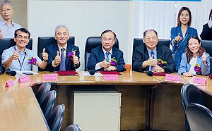 大台北公車業者完成公共運輸定期票簽約 1200定期票7/1上路再邁一大步