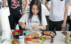 新北醒吾科大與美國德州大學共同打造餐旅群 Iron Chef 傳奇 