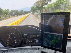 新北淡海智駕電巴雙車聯動上路測試 10月開放預約搭乘 