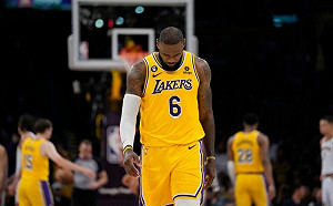 遭金塊橫掃　詹皇被爆可能會退休