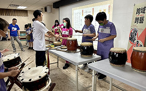 國小兄妹一天只睡6小時？呂秋遠直批「家暴」 提快樂長大10建議