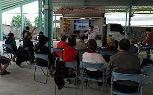 新北交通局攜手區公所、里長與路老師 強化高齡者交安宣導 