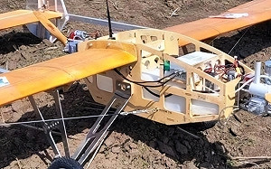 連「玩具武器」都上戰場了! 俄竟用上「木造」無人機 中媒酸：越來越低端