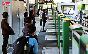 吊臂高空砸落軌道 列車撞上才煞停…關鍵15秒能做什麼？盤點全台捷運系統安全機制