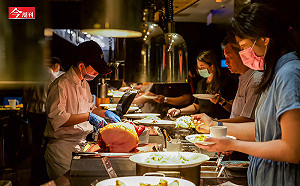 Hello Kitty、酷企鵝、蛋黃哥，漢來用主題套房圈粉…27年老店砸4億改裝 用這3策略老少通吃