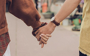 義大利已婚婦與同事牽手被偷拍 法院判丈夫可離婚