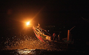 2023蹦火展演進行式 世界唯一蹦火船在新北！ 