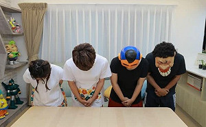 酸日本5名店遭炎上！蔡阿嘎2度發聲明道歉：完全是我的疏失及錯誤