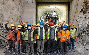 要讓中國在尼泊爾變成老二! 搶水發電 印度出了這招 中媒怒罵 : 來陰的!