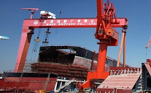 大風、雷雨、冰雹來襲！安徽12級風龍門吊翻覆砸死3保安 江蘇冰雹襲2萬人