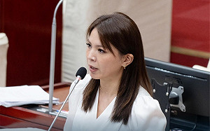 已故音樂人邱晨捲性侵疑雲   鍾沛君、徐巧芯 : 民進黨高喊的性平別因他轉彎  