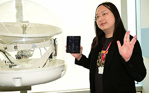 數位部長唐鳳赴英參訪OneWeb 盼促台英數位韌性合作