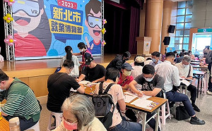 6/15新北夏季就博會求職者熱情迴響 統計初媒合率為40%