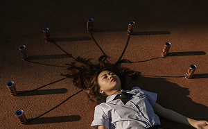 「垂頭喪氣」畢業照流行! 畢業即失業 中國大學生大秀「負能量」KUSO照