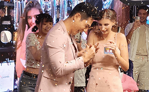 祖雄假借「德州撲克牌局」驚喜求婚！佳娜甜喊：要當戴太太了