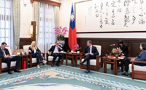 接見義大利副議長 蔡英文：盼共同打造具有韌性的民主供應鏈 