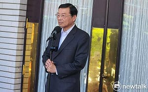 數發部花千萬預算頻出國 曾銘宗譏成「數位旅遊部」 