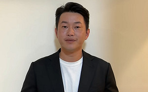 指控陳柏惟性騷女志工 被翻出主動哭倒懷裡舊影片