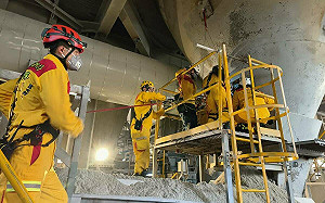 高雄資源回收廠工安意外  1工人遭爐石粉料活埋不治