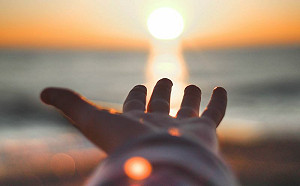 2023後半7行星逆行！「3星座」工作運大翻轉