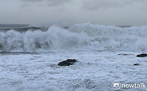 「準杜蘇芮」蓄勢待發！最新路徑「撞到台灣」網嗨：普天同慶