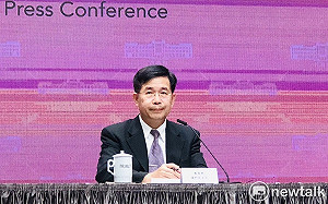 教育部：明年2月起將減免私立大專學雜費3.5萬元 高中職學費全免範圍擴大