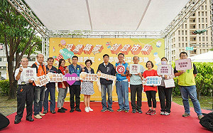 高市勞工局身心障礙者創意市集第二彈   夏季慶典風吸引民眾熱情參與