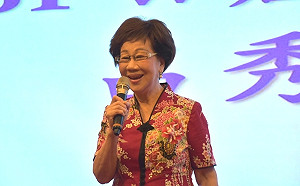 BPW大高雄分會燭光慈善十週年慶  呂秀蓮親臨嘉勉擴大婦女影響力