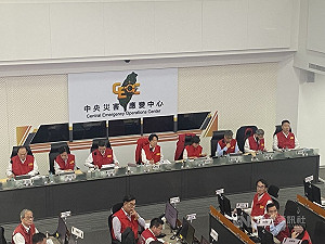 賴總統視察中央災變中心 視訊徐榛蔚允諾協助