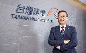 權勢性騷？婚外情？高鐵前資深副總遭點名爆料 當事人：對不起太太