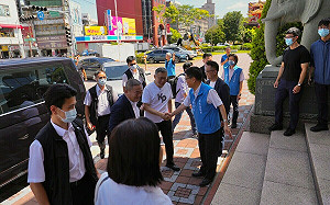 郭台銘醞釀獨立參選 柯文哲：國民黨723才全代會 還有時間讓大家冷靜