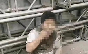 13歲男孩被逼吃屎後 又被逼「河蟹」? 中媒要山西警方給個交代