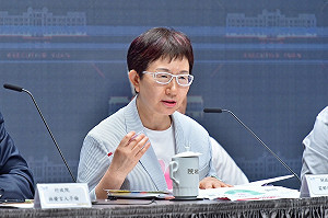 「雙新」金控拚合體 後頭有「公公併」? 財長這樣說