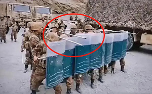 長槍平天下? 吸取中印邊境「吃虧」教訓 解放軍「削尖鋼管」新武器出籠