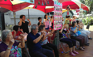 老人安養新出路 長輩手做粽子香包迎端午節