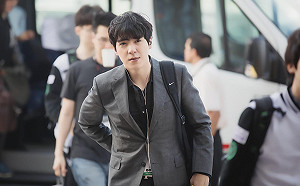 領軍SKT再度奪冠 教練kkOma：我只是讓他們更好