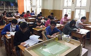 國中會考　作文考傳統習俗與生活情境結合