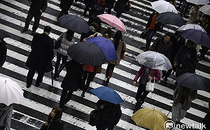 鋒面滯留巴士海峽   彭啟明：各地偏涼會飄雨