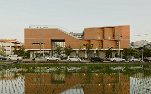 再傳捷報！台中市上楓圖書館獲美國繆思設計大獎